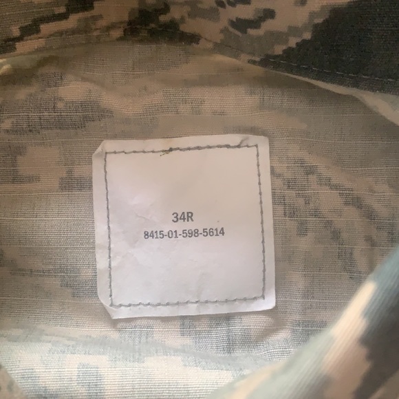 Military ABU camouflage pattern top size 34R - Picture 2 of 4